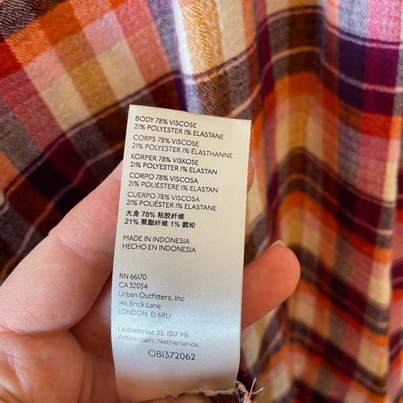 Pilcro Anthropologie Peasant Plaid Breezy Button Up Shirt - Picture 6 of 11